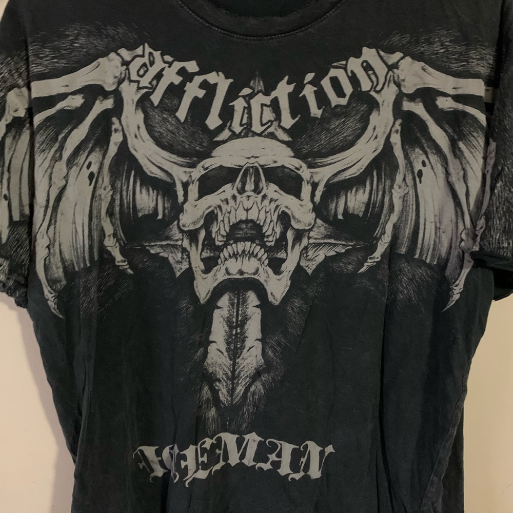 Affliction shirt